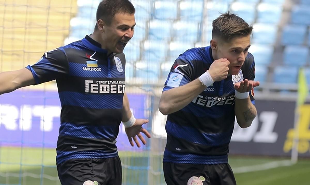 "Динамо" отказалось от забивного исландца "Динамо" отказалось от забивного исландца