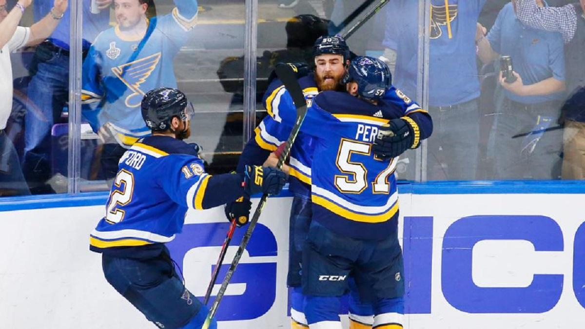 "Сент-Луис" в фантастическом стиле сравнял счет в финале Кубка Стэнли: видео