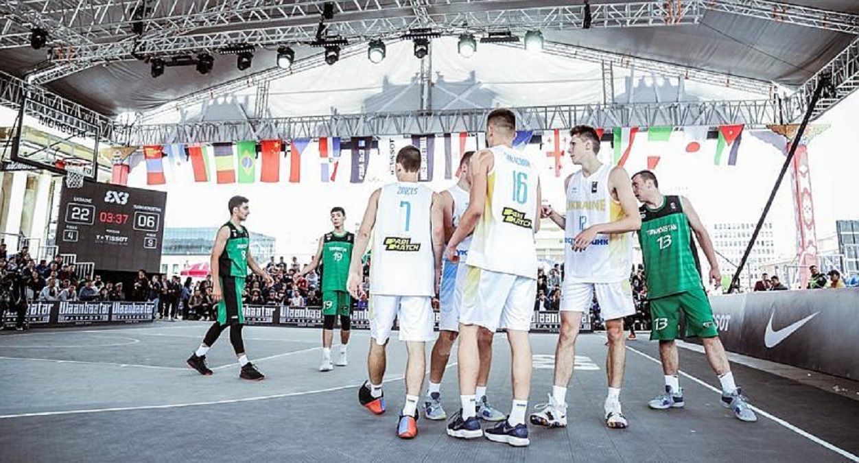Збірна України з баскетболу 3х3 фантастично вийшла у чвертьфінал на чемпіонаті світу