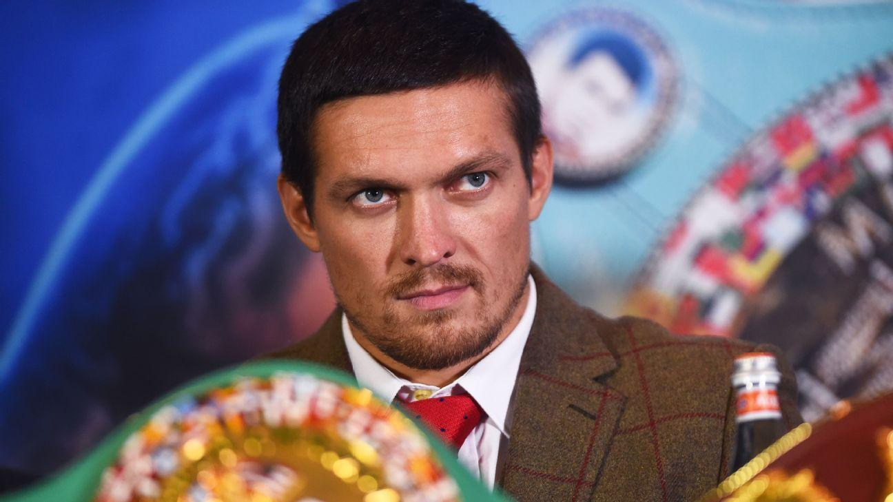 Усика официально лишили третьего чемпионского титула