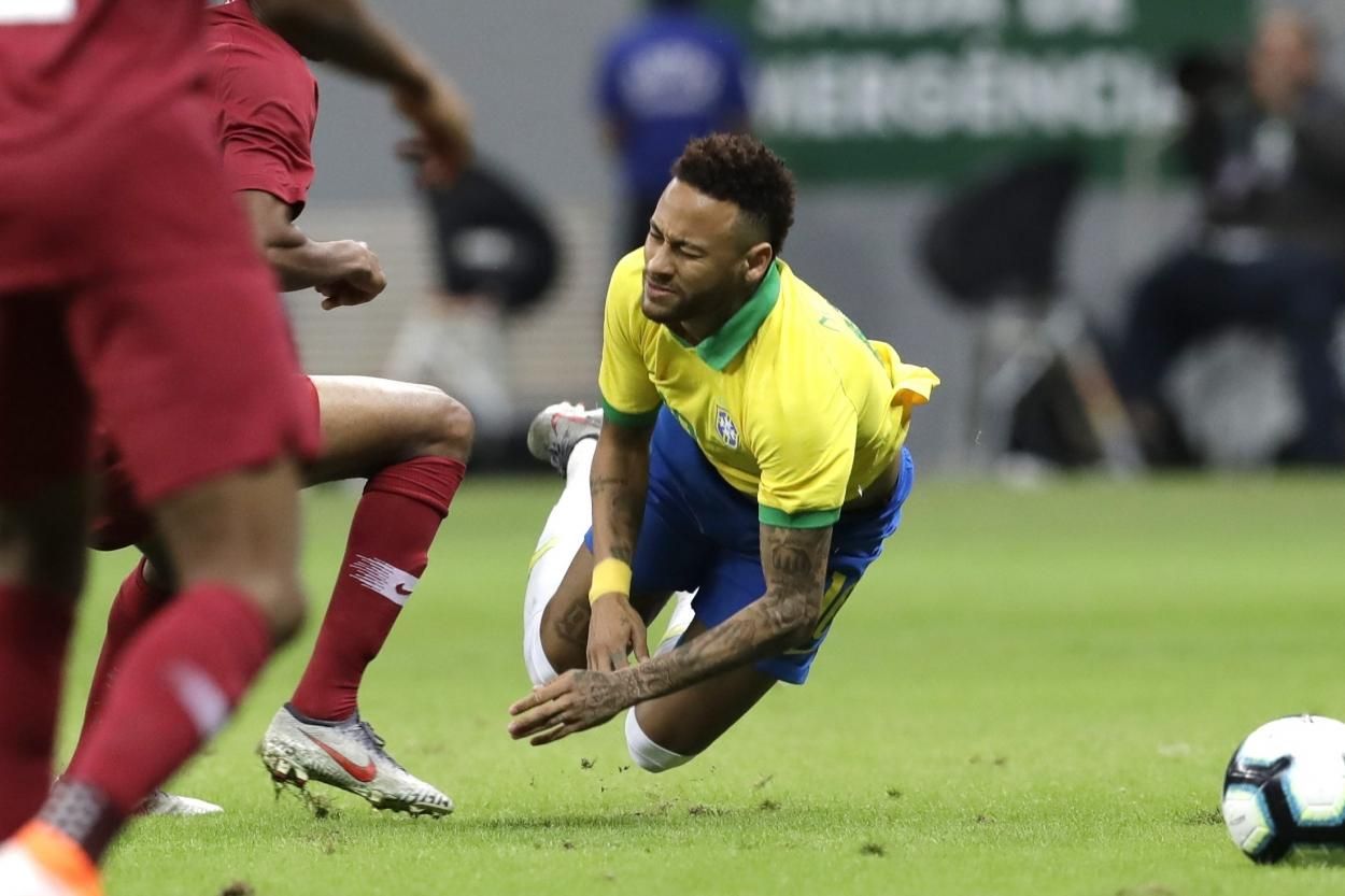 Неймар показал фото ужасной травмы в матче за сборную Бразилии