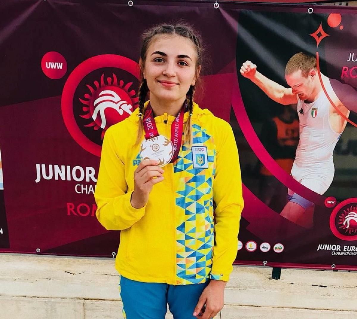 Українка Акобія виборола золото на юніорському чемпіонаті Європи з боротьби
