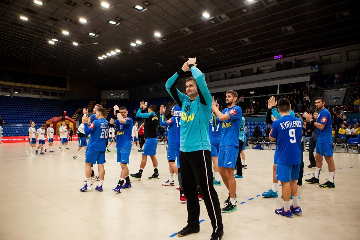 Сборная Украины по гандболу в драматичном матче проиграла действующим чемпионам мира