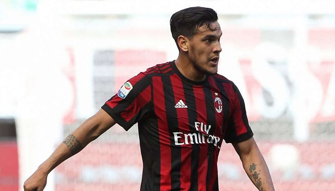 Першим придбанням нового тренера "Шахтаря" стане іноземний футболіст Першим придбанням нового тренера "Шахтаря" стане іноземний футболіст