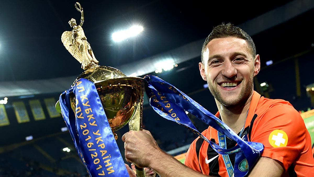 Украинский защитник "Шахтера" может перейти в московское "Динамо" Украинский защитник "Шахтера" может перейти в московское "Динамо"