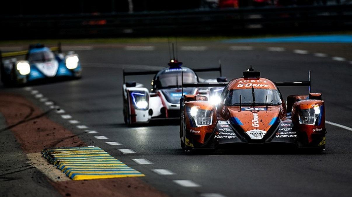 Российская команда упустила победу в гонке "24 часа Ле-Мана" из-за детали стоимостью 10 центов
