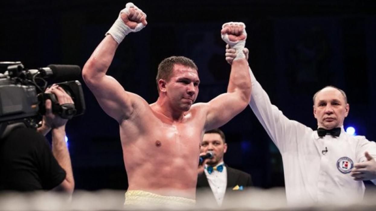 Український боксер Неудачин здобув третю перемогу у професійному боксі