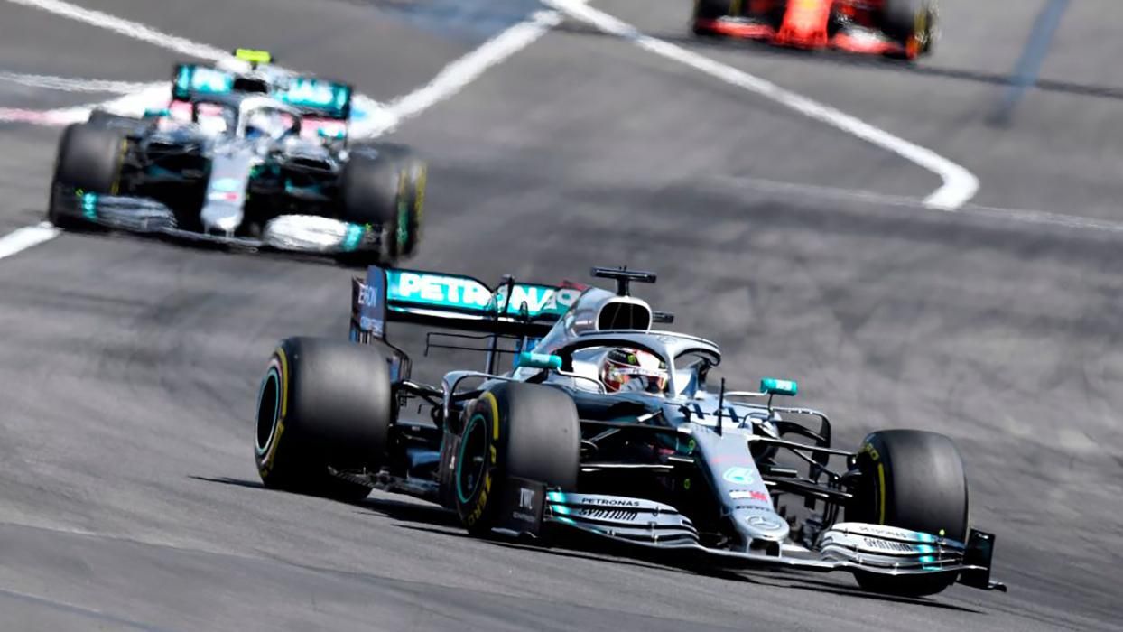 Хемілтон очікувано виграв гран-прі Франції Хемілтон очікувано виграв гран-прі Франції