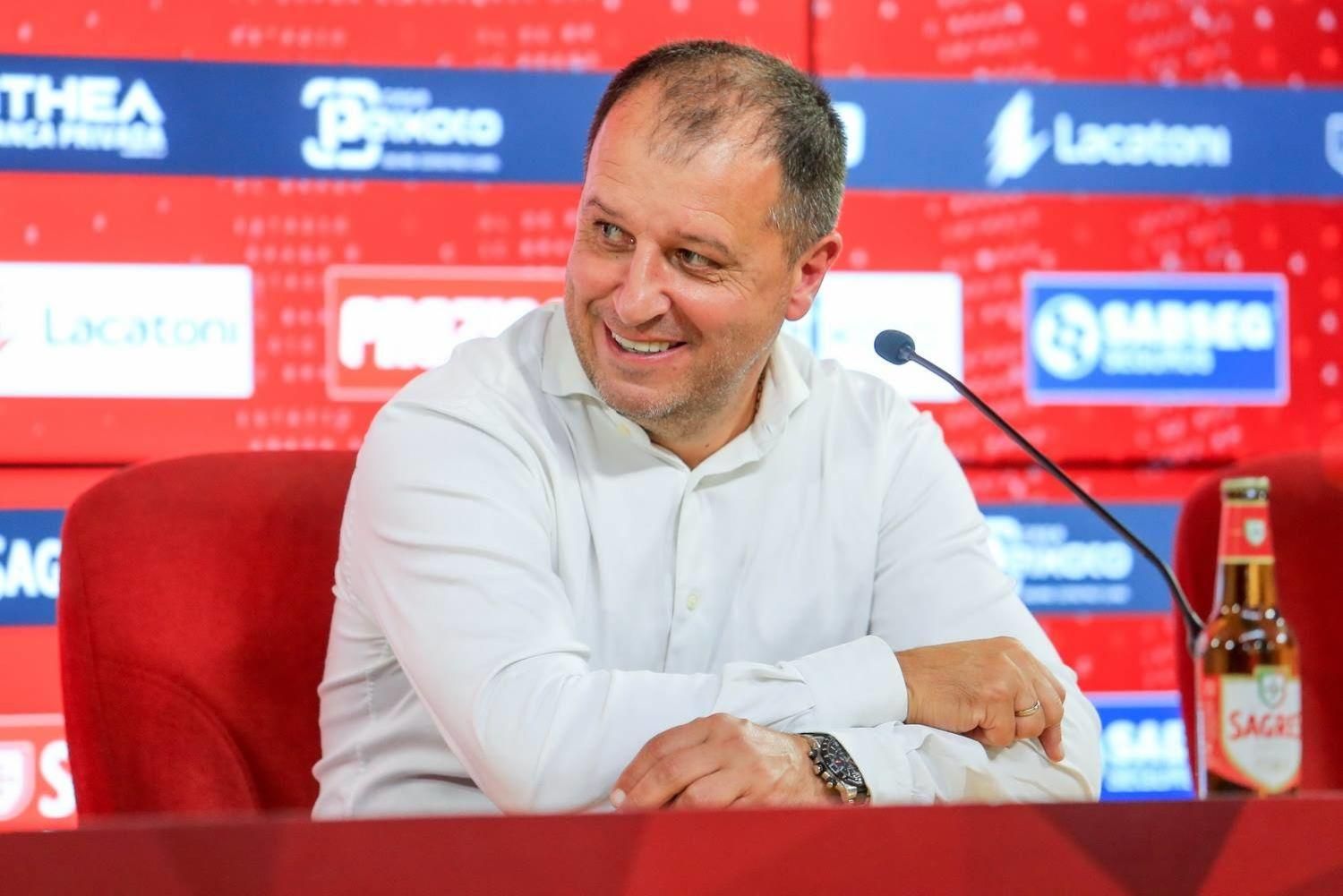 Екс-тренер "Зорі" Вернидуб отримав пропозицію з Європи, але вирішив відпочити Екс-тренер "Зорі" Вернидуб отримав пропозицію з Європи, але вирішив відпочити