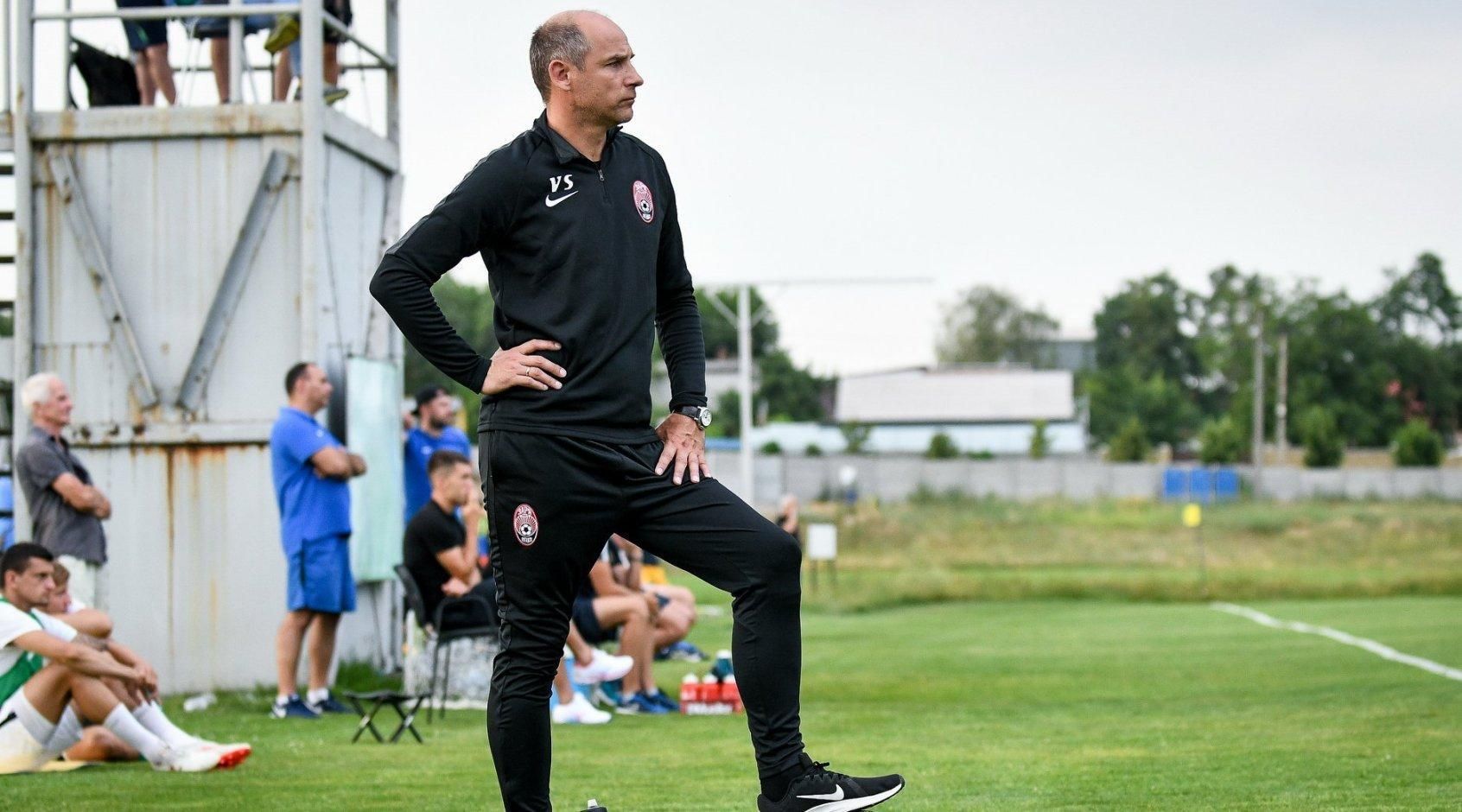 Тренер клубу УПЛ відмовився брати легіонерів на підготовчі збори Тренер клубу УПЛ відмовився брати легіонерів на підготовчі збори