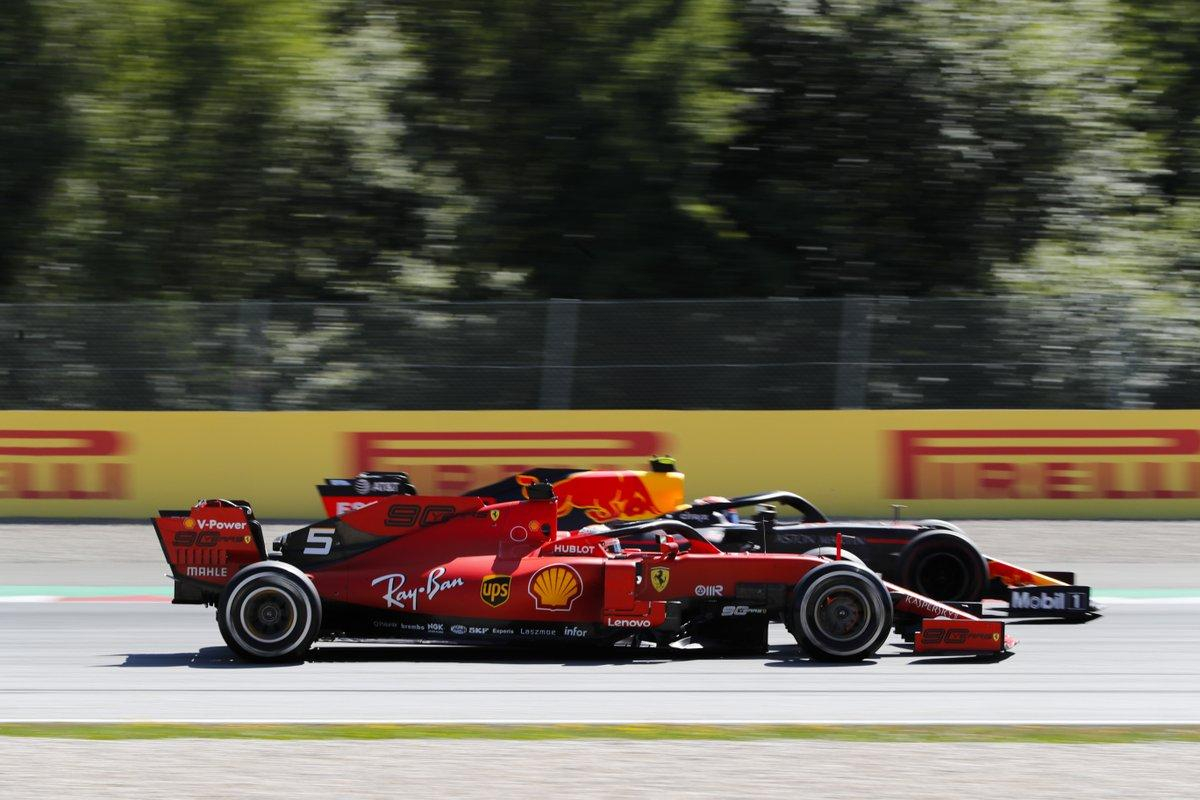 Ферстаппен со скандалом победил на Гран-при Австрии, Леклер – второй, Хэмилтон – 5-й