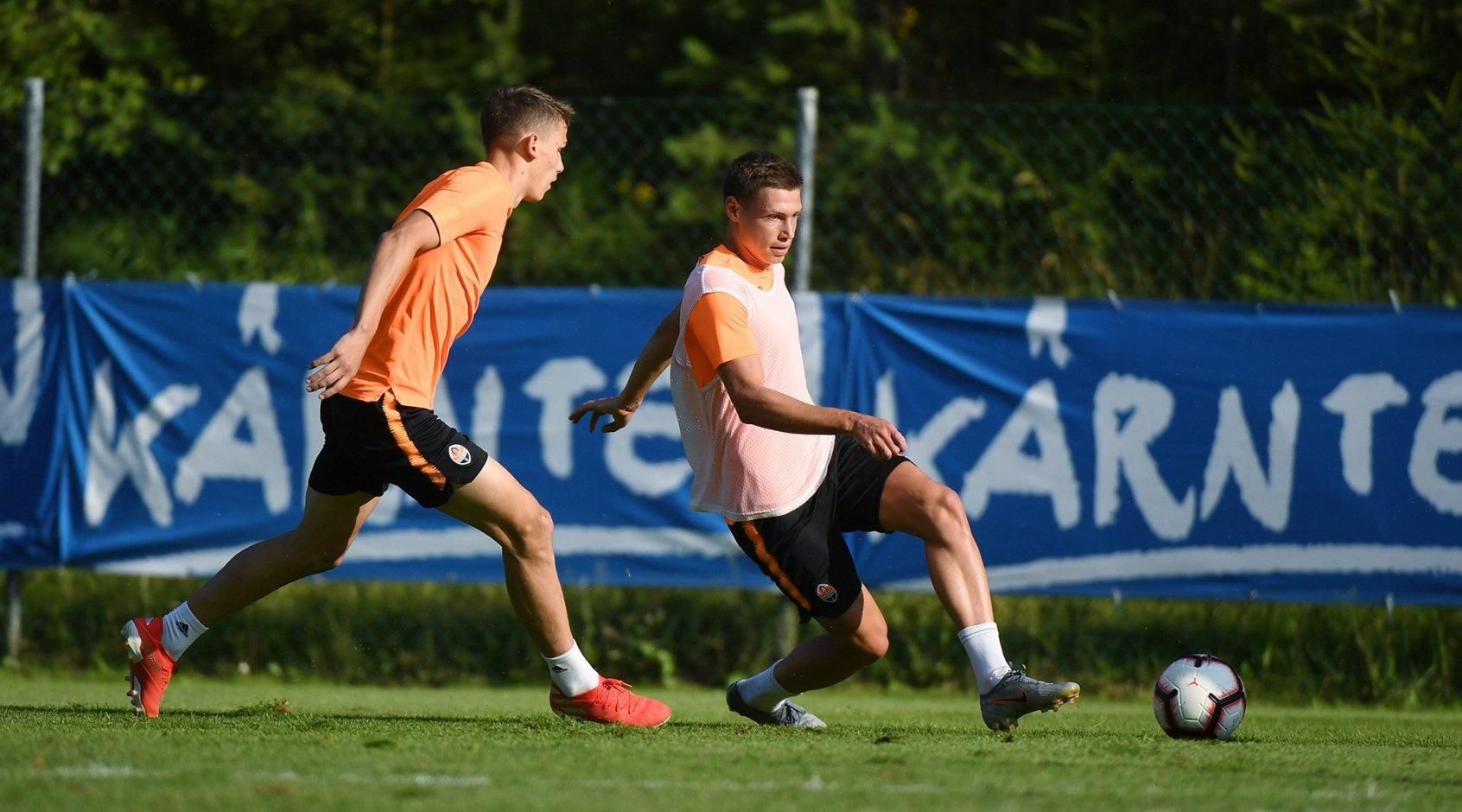 "Шахтар" зазнав першої поразки при новому тренері "Шахтар" зазнав першої поразки при новому тренері