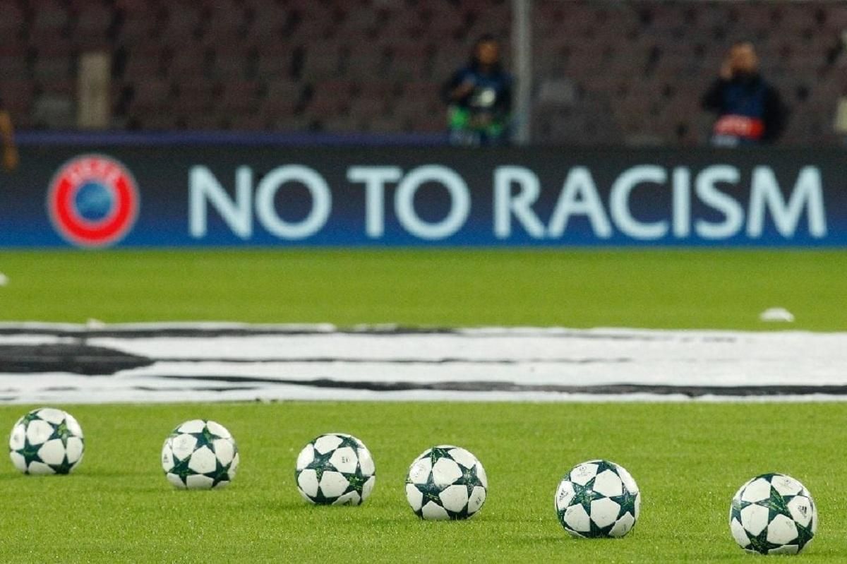 ФІФА посилила покарання за прояви расизму під час футбольних матчів