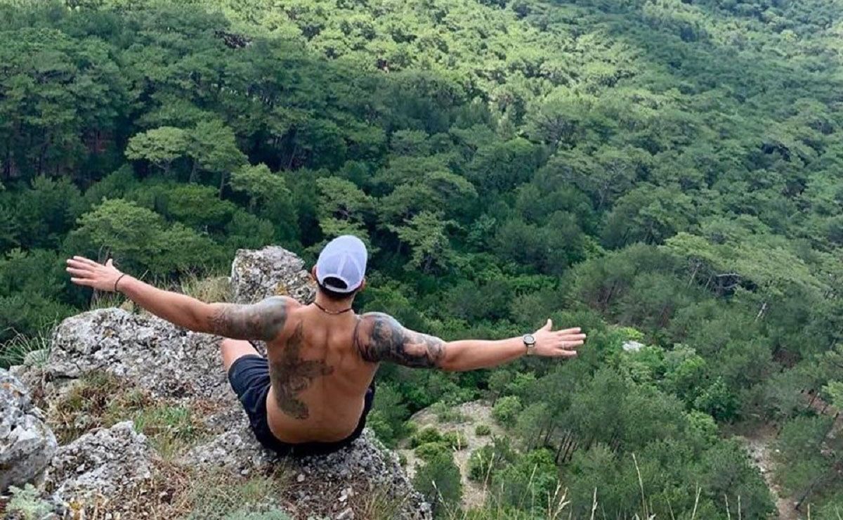 Олександр Усик відвідав окупований Крим: фото Олександр Усик відвідав окупований Крим: фото