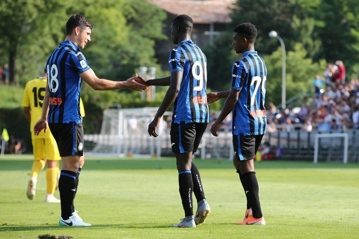 Малиновский отдал результативный пас в товарищеском матче за "Аталанту": видео Малиновский отдал результативный пас в товарищеском матче за "Аталанту": видео