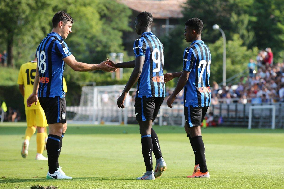 Малиновский отдал результативный пас в товарищеском матче за "Аталанту": видео