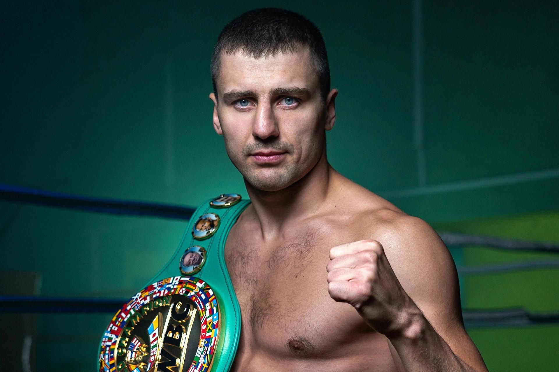 Став відомий гонорар українця Гвоздика за бій проти росіянина Бетербієва Став відомий гонорар українця Гвоздика за бій проти росіянина Бетербієва