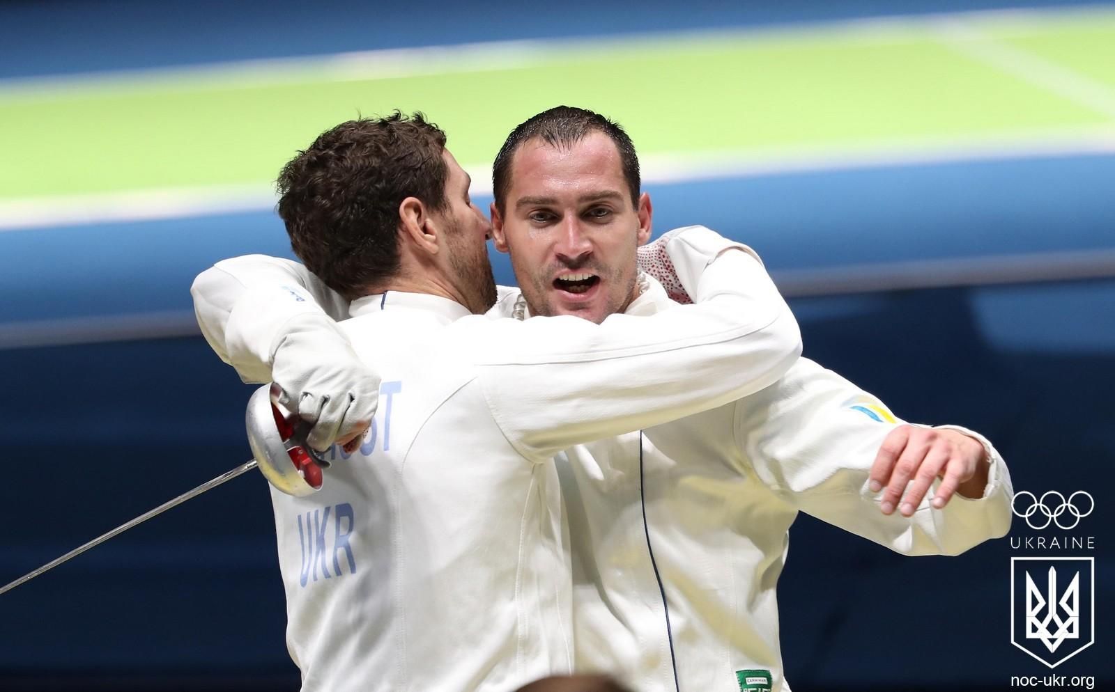 Чоловіча збірна України з фехтування здобула срібло чемпіонату світу Чоловіча збірна України з фехтування здобула срібло чемпіонату світу