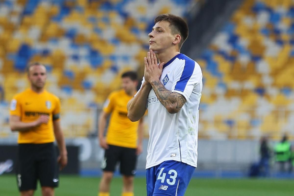 "Динамо" визначилося з майбутнім Русина "Динамо" визначилося з майбутнім Русина