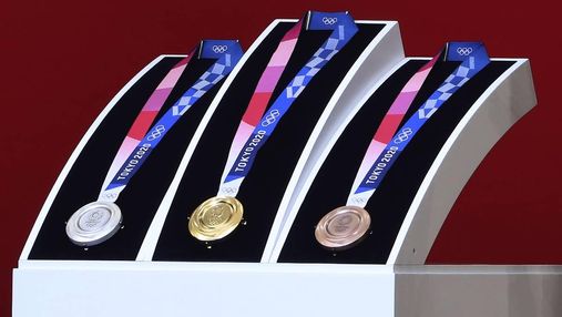 У Токіо продемонстрували медалі Олімпіади-2020: яскраве відео