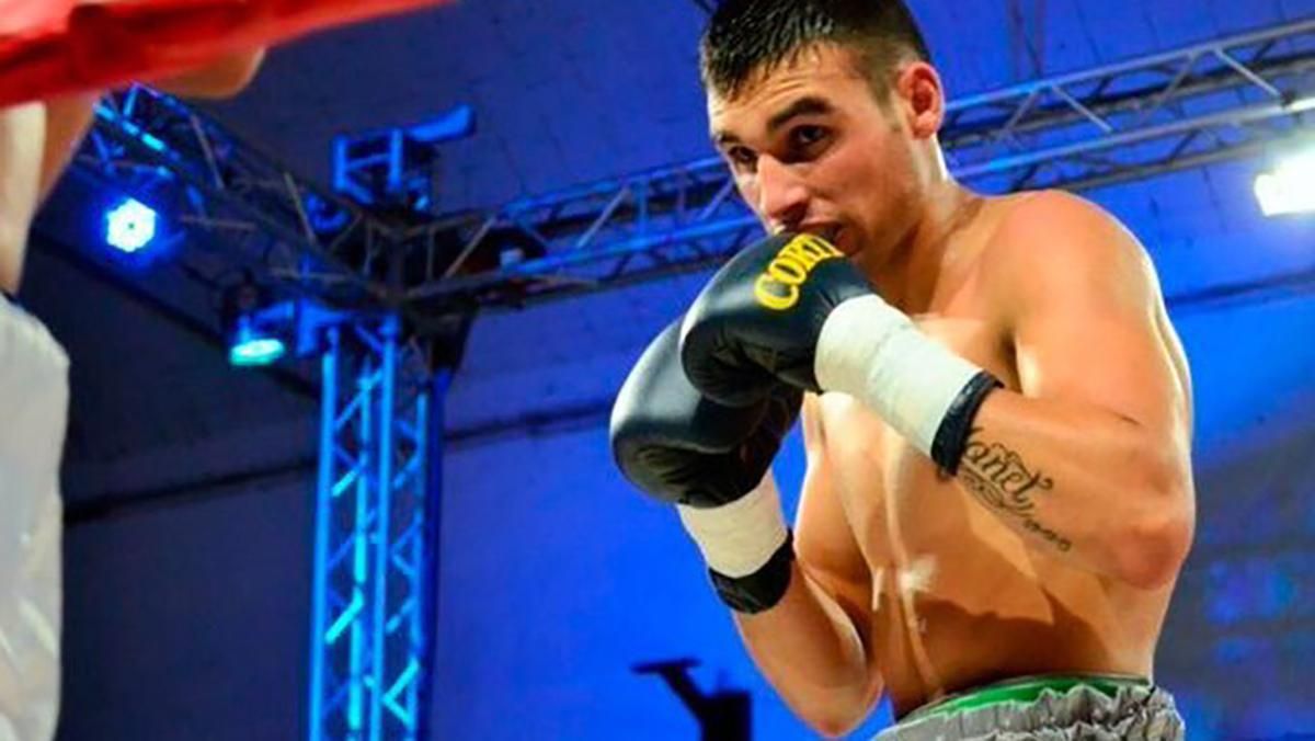 Уго Сантильяна – аргентинський боксер умер – видео последнего боя Сантильяна – Абреу
