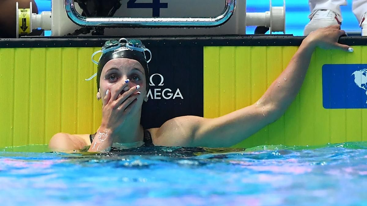 17-летняя американка побила мировой рекорд в плавании
