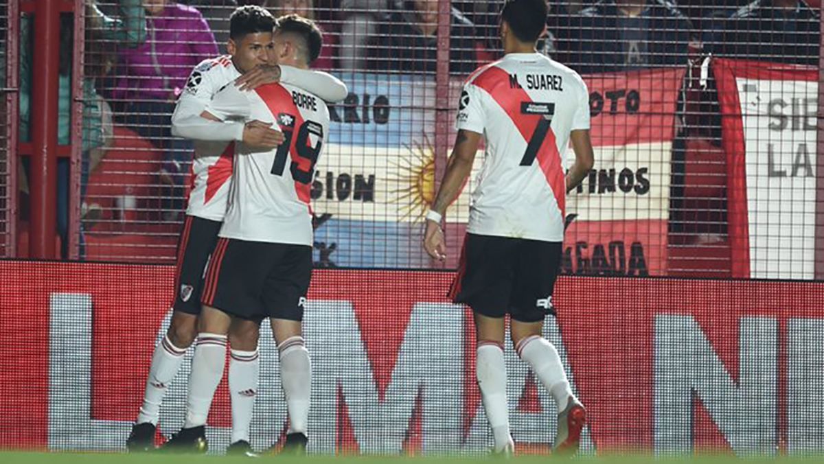 Арендованный у "Карпат" Карраскаль забил гол за "Ривер Плейт": видео Арендованный у "Карпат" Карраскаль забил гол за "Ривер Плейт": видео