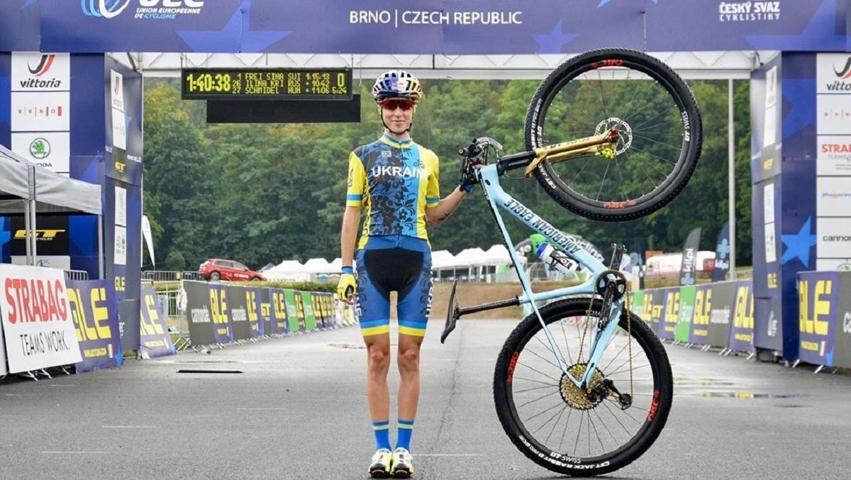 Украинка Беломоина стала серебряным призером чемпионата Европы по маунтинбайку