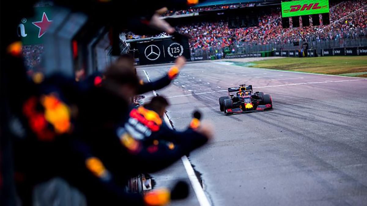 Red Bull установил новый рекорд времени на пит-стоп в Формуле-1: видео