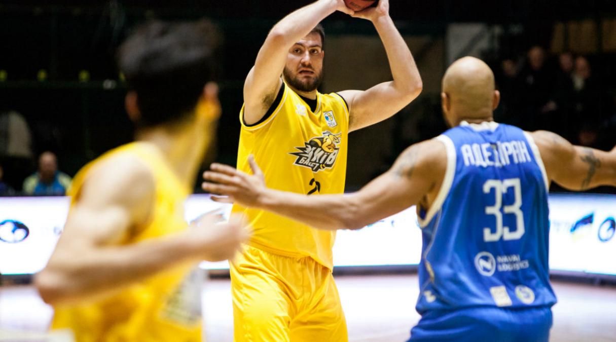 Скільки заробляють баскетболісти в чемпіонаті України: названо суму Скільки заробляють баскетболісти в чемпіонаті України: названо суму