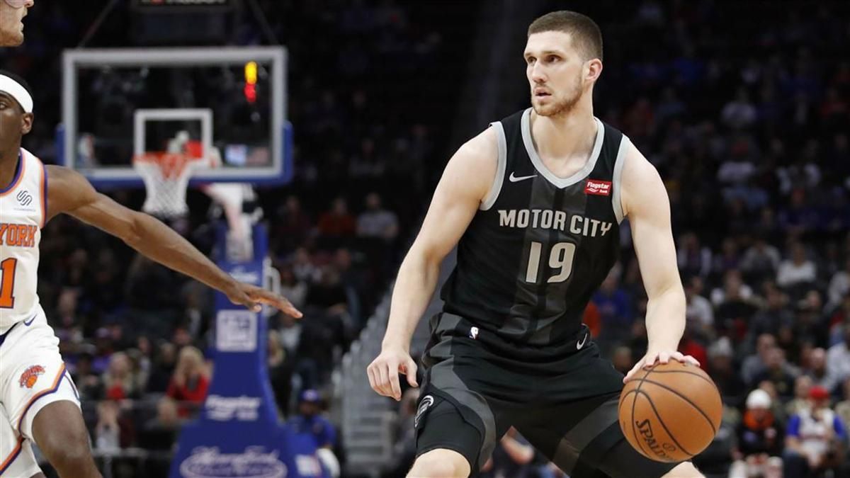 Носив рожевий рюкзак, – Михайлюк розповів про дідівщину в НБА Носив рожевий рюкзак, – Михайлюк розповів про дідівщину в НБА