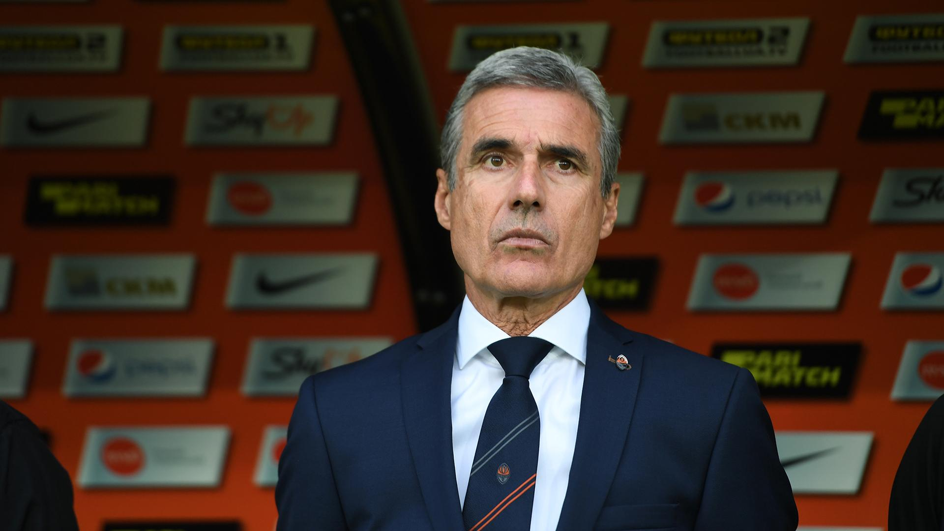 Новый тренер "Шахтера" рассказал о своей семье: дочери архитекторы, жена – учительница