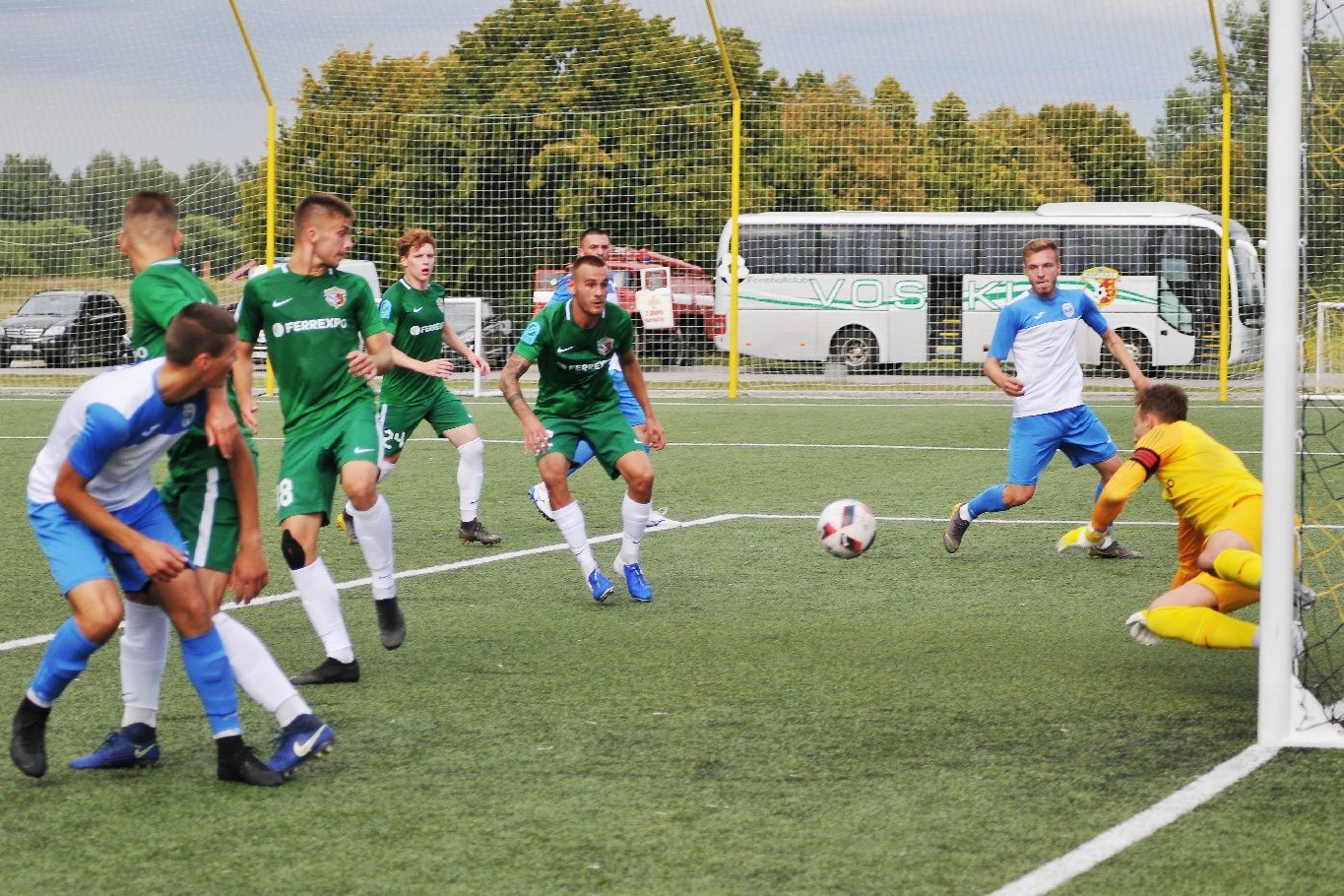 Ще один клуб УПЛ представив ролик з помилками арбітрів: відео Ще один клуб УПЛ представив ролик з помилками арбітрів: відео