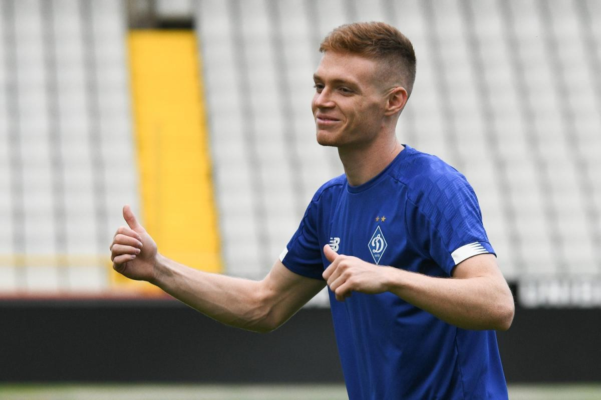 Скауты клуба АПЛ следили за Цыганковым и другими футболистами "Динамо" в матче с "Брюгге"