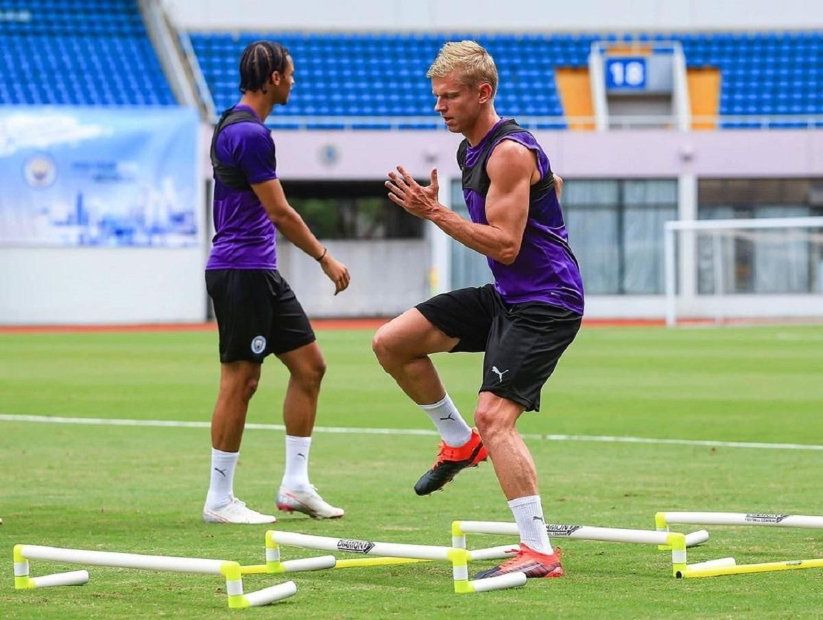 Зінченко шокував фанатів крутим прийомом і контролем м'яча на тренуванні "Манчестер Сіті": відео Зінченко шокував фанатів крутим прийомом і контролем м'яча на тренуванні "Манчестер Сіті": відео