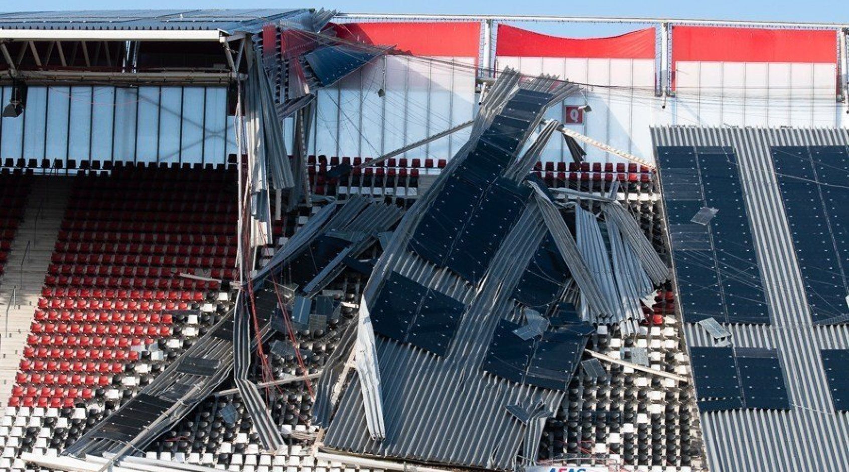 Стало відоме нове місце проведення матчу "Маріуполя" у Лізі Європи через обвал даху