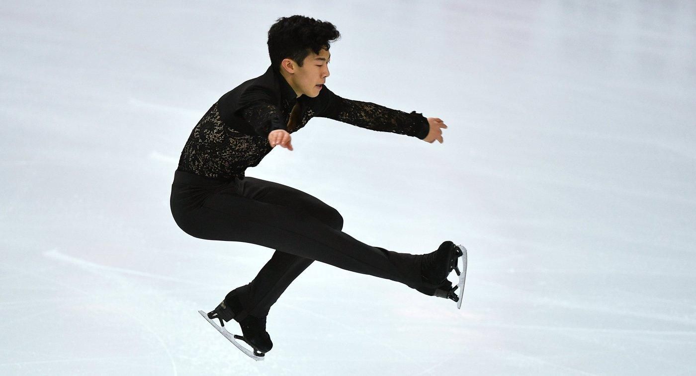 Двукратный чемпион мира исполнил на льду смертельно опасный трюк: видео Двукратный чемпион мира исполнил на льду смертельно опасный трюк: видео