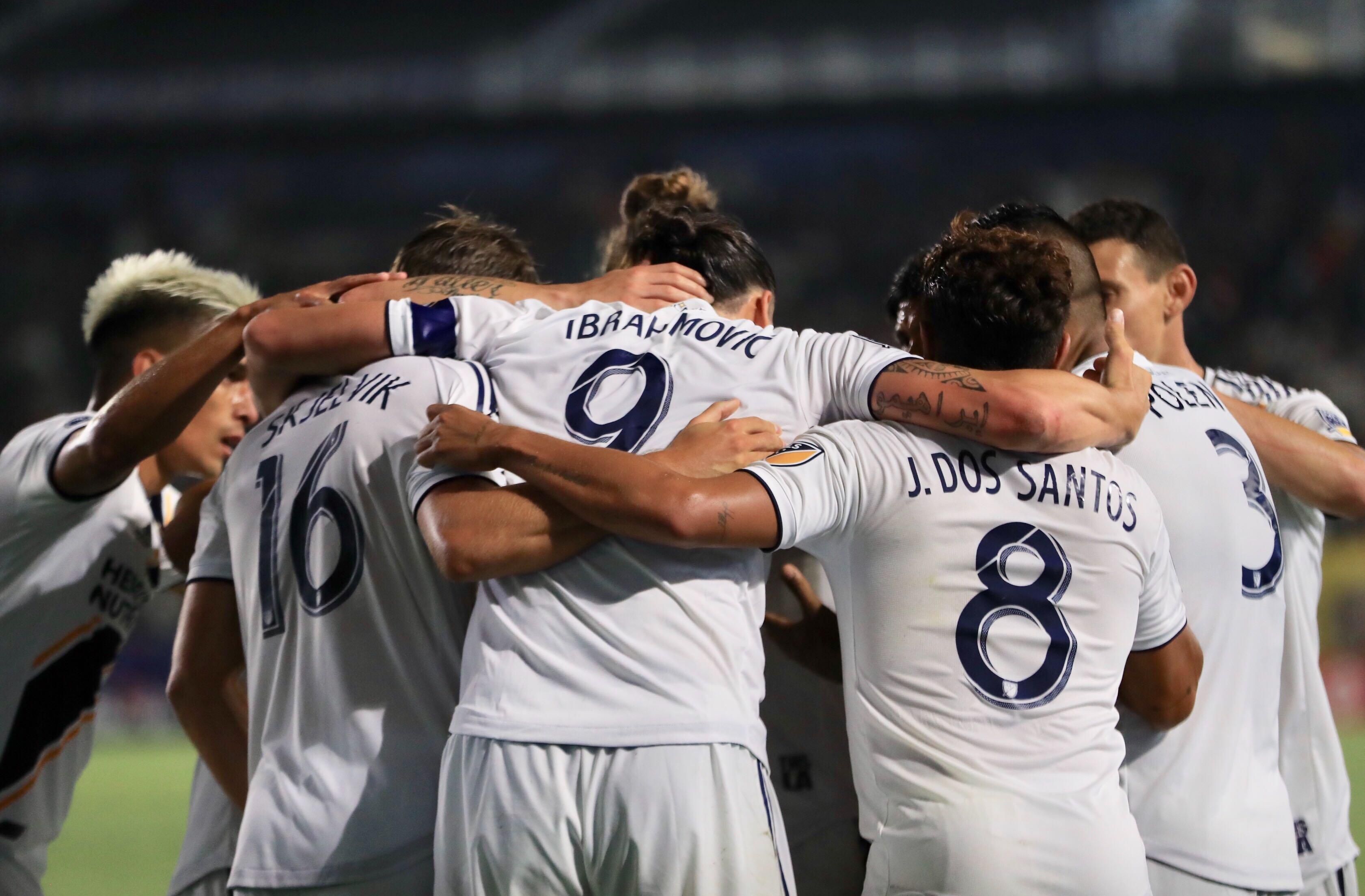 Дубль Ібрагімовіча перервав невдалу серію "Лос-Анджелес Гелексі": відео голів Дубль Ібрагімовіча перервав невдалу серію "Лос-Анджелес Гелексі": відео голів