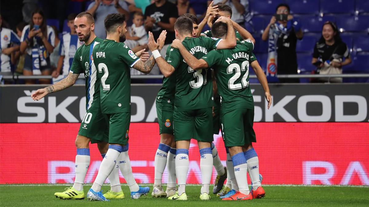 Экс-форвард "Шахтера" и опорник Рока: что известно про "Эспаньол", с которым сыграет "Заря"