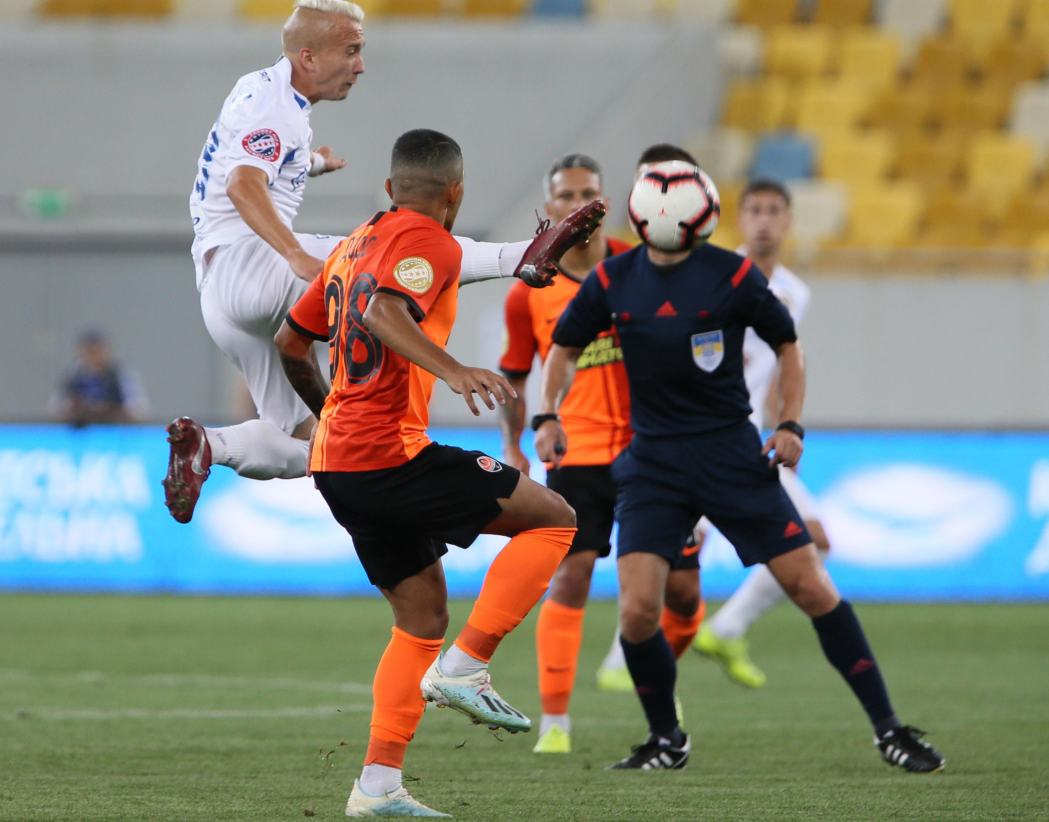 "Шахтар" виграє, "Зоря" програє, "Динамо" не грає: головні підсумки 4 туру УПЛ "Шахтар" виграє, "Зоря" програє, "Динамо" не грає: головні підсумки 4 туру УПЛ