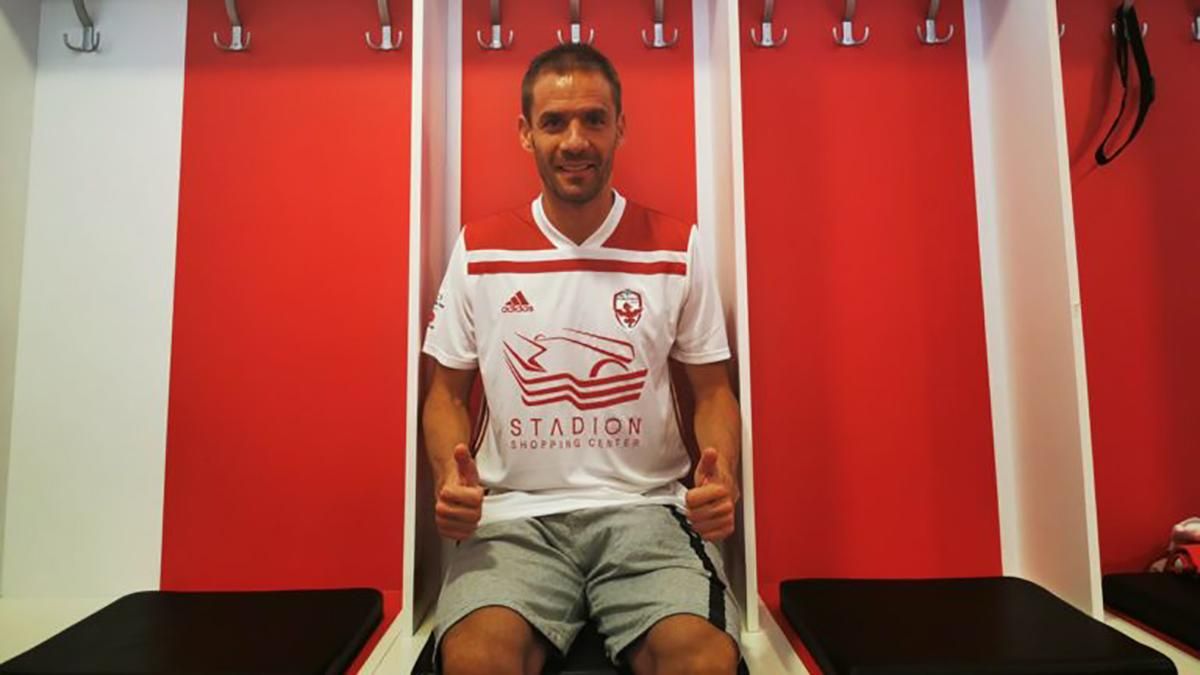 Девич официально вернулся в бывшую команду Девич официально вернулся в бывшую команду