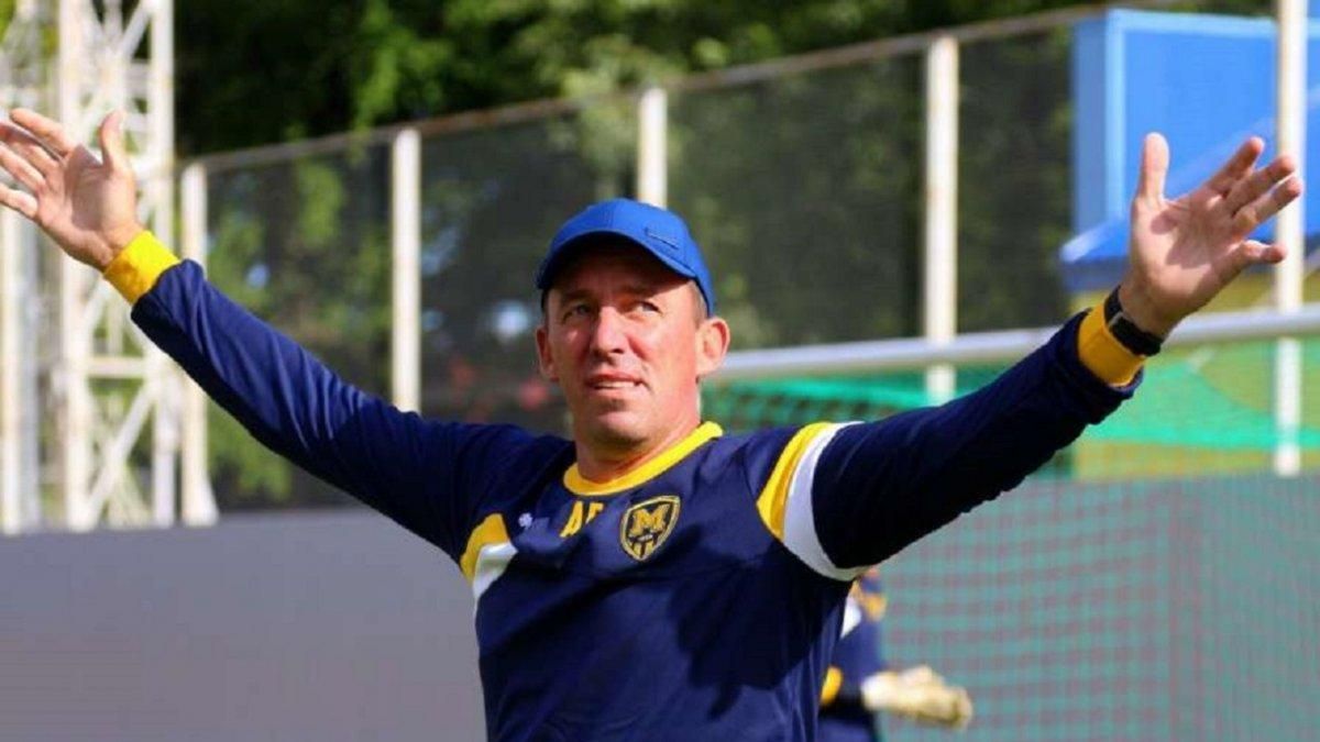 Известный украинский вратарь будет работать тренером академии европейского клуба