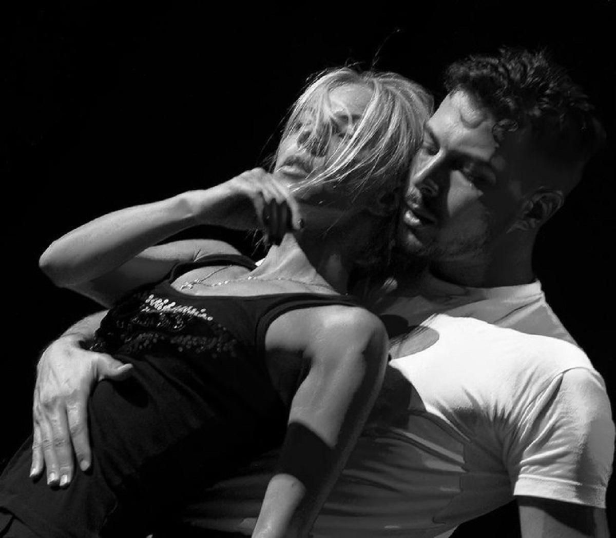 Российский танцор ударил партнершу в лицо на чемпионате мира и получил дисквалификацию Российский танцор ударил партнершу в лицо на чемпионате мира и получил дисквалификацию