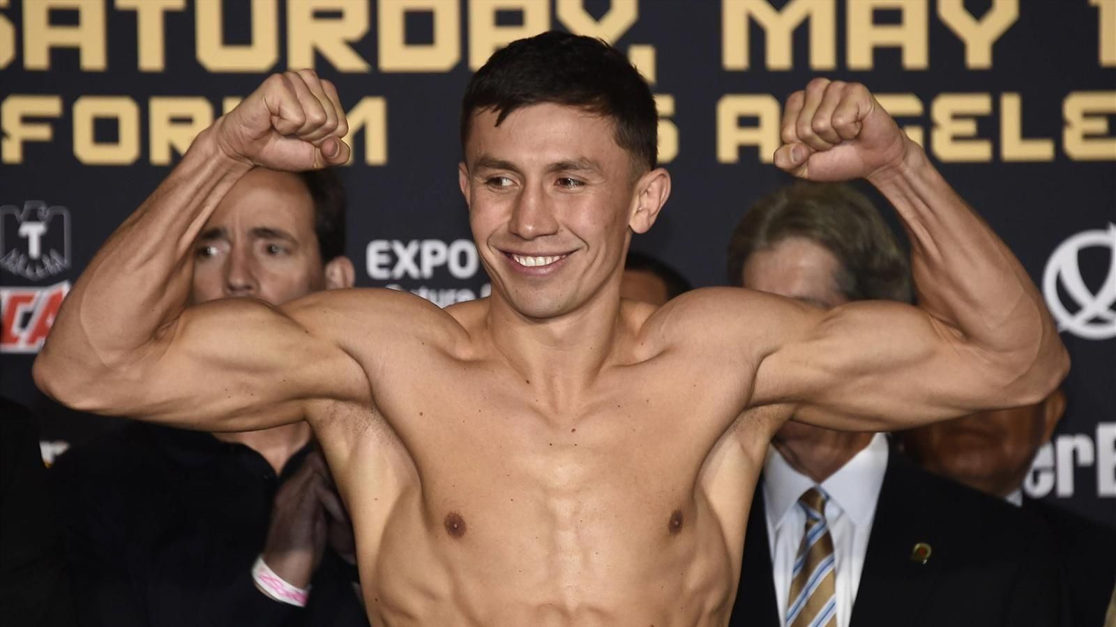 Головкін несподівано змінив промоутера перед поєдинком з Дерев'янченком Головкін несподівано змінив промоутера перед поєдинком з Дерев'янченком