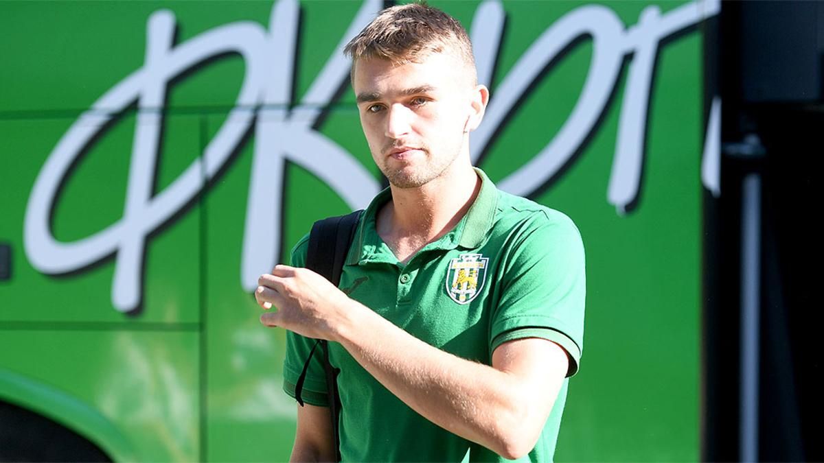 "Карпаты" неожиданно покинули два футболиста "Карпаты" неожиданно покинули два футболиста