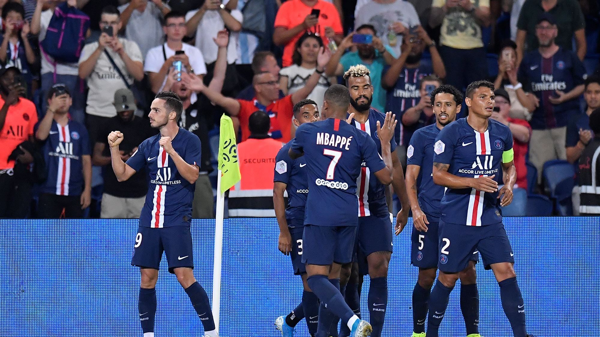 ПСЖ разгромил "Тулузу" и установил новый рекорд чемпионата Франции: видео ПСЖ разгромил "Тулузу" и установил новый рекорд чемпионата Франции: видео