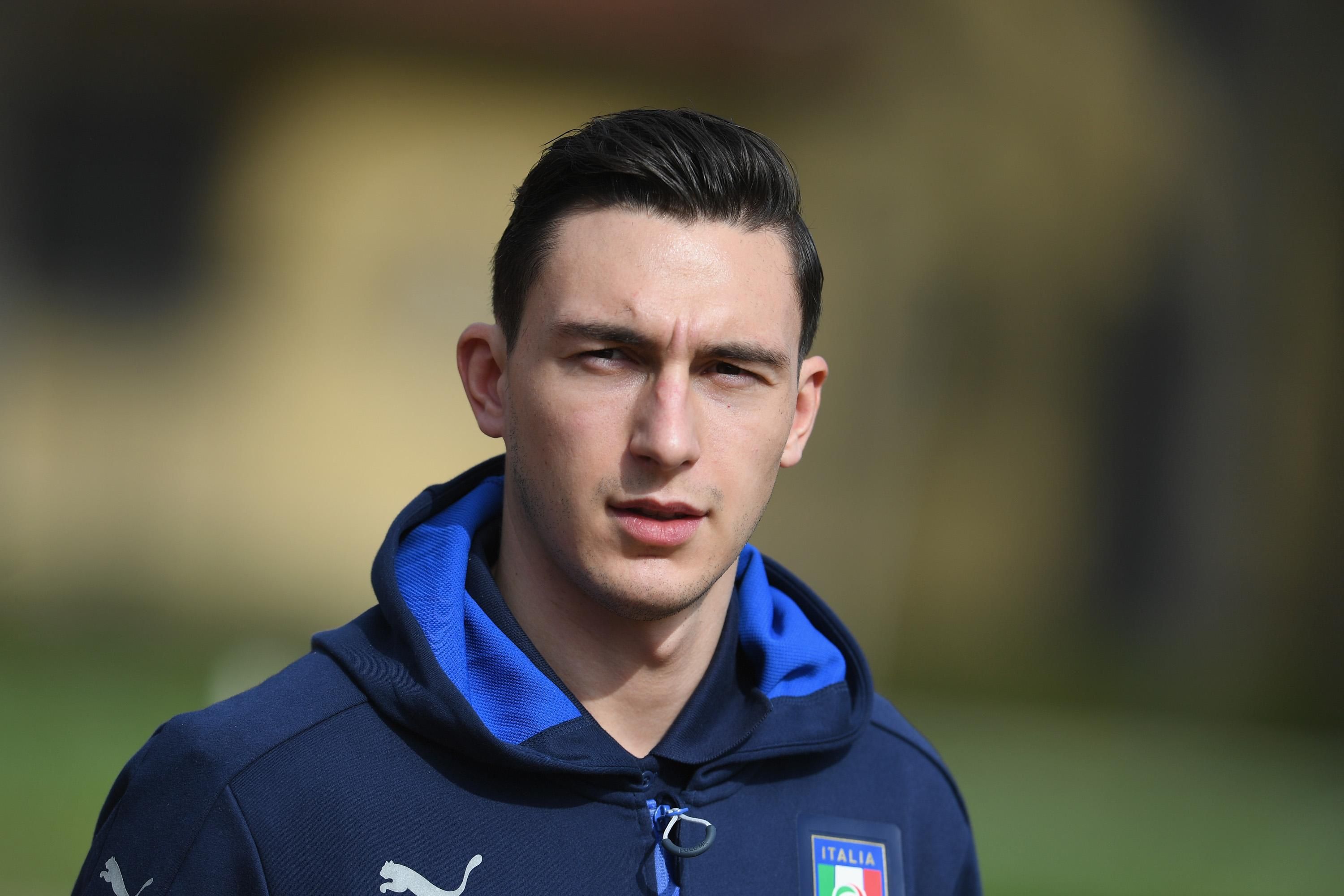 "Манчестер Юнайтед" продав захисника збірної Італії до середняка Серії А "Манчестер Юнайтед" продав захисника збірної Італії до середняка Серії А