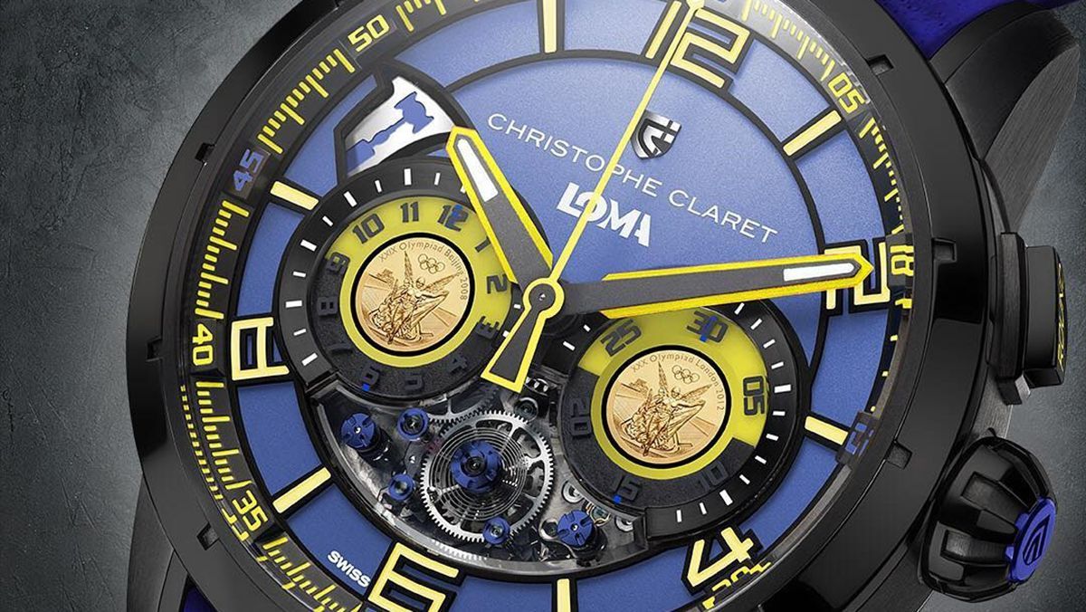 Ломаченко після бою проти Кемпбелла отримав іменний годинник та подарував його батькові: відео Ломаченко після бою проти Кемпбелла отримав іменний годинник та подарував його батькові: відео