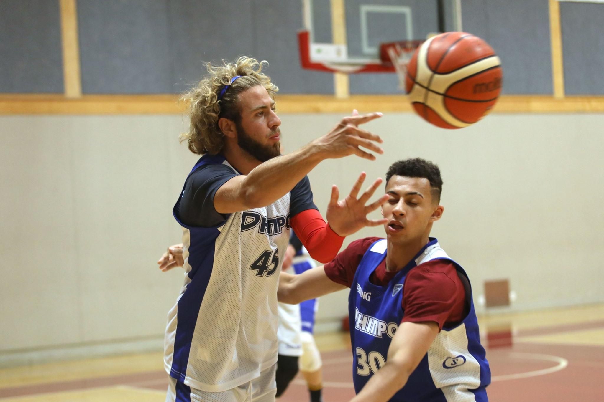 Син Коломойського став гравцем "Дніпра" Син Коломойського став гравцем "Дніпра"