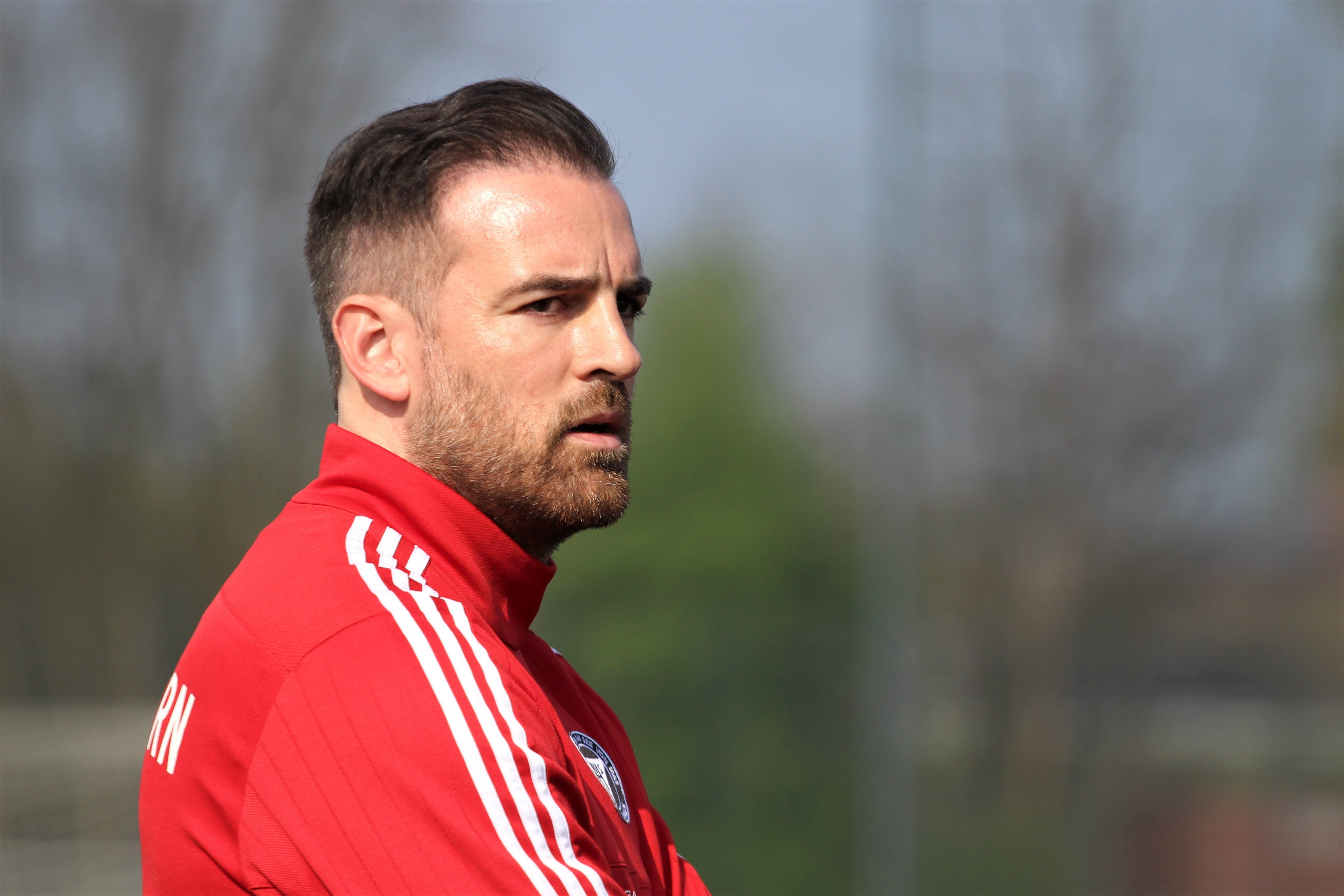 Экс-футболиста "Реала" и "Боруссии" Дортмунд обвиняют в распространении детской порнографии